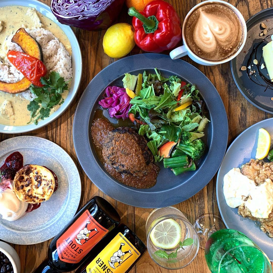 自然を感じる屋上庭園にあるカフェダイニング Caffe Otto Roof Top Garden カフェ オットー ルーフ トップ ガーデン が福岡県福岡市早良区に4月22日 木 グランドオープンします