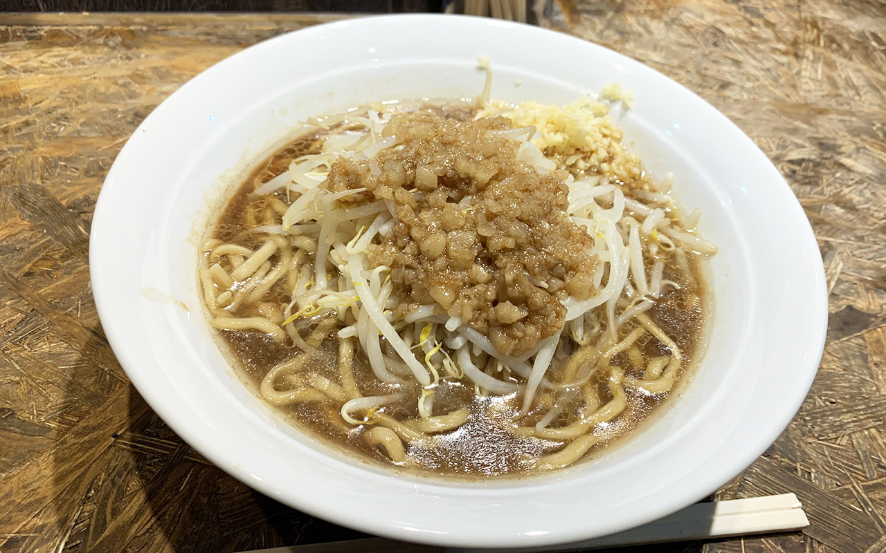濃厚濃いめスープが旨い 本格二郎系ラーメン店 豚パチ とんぱち が高知県高知市の高知市グリーンホテル1階に5月3日 5月10日プレオープンします